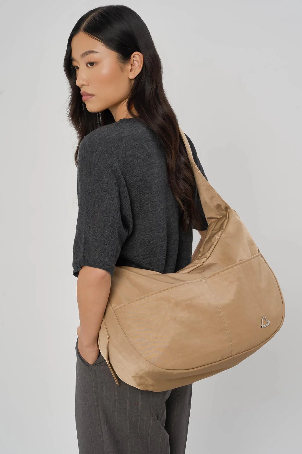Très grand sac besace - Basic Love - Image 2